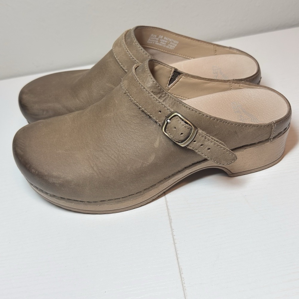 Dansko Berry Mushroom Burnished Nubuck Leather Convertible Clog Mule Sz 38 US 8 - Picture 2 of 11